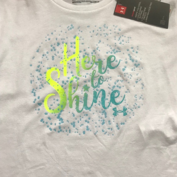 🛍NWT Under Armour Cropped Style TShirts - Picture 3 of 5